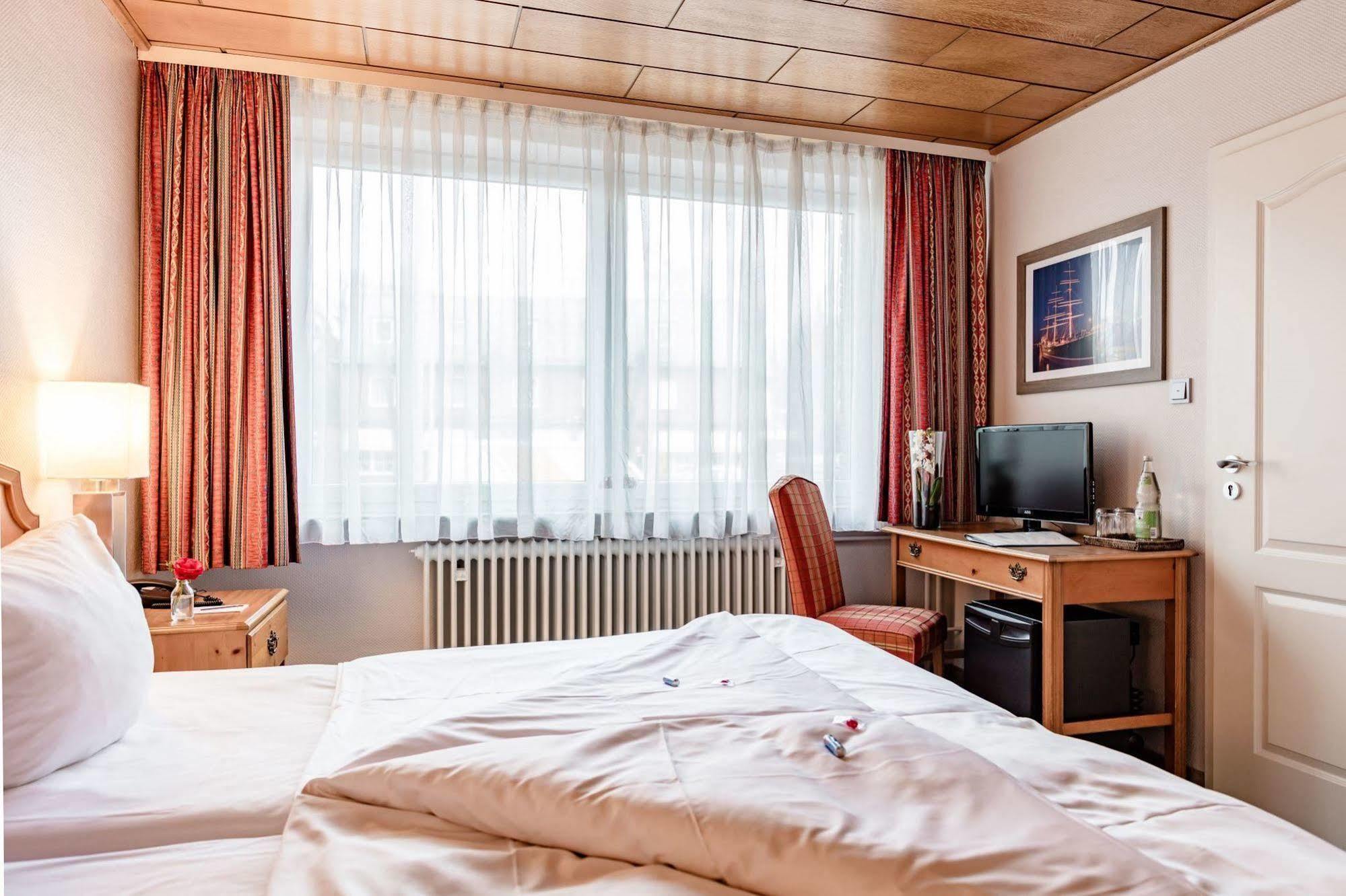 Hotel Zum Zeppelin Hamburg Zewnętrze zdjęcie